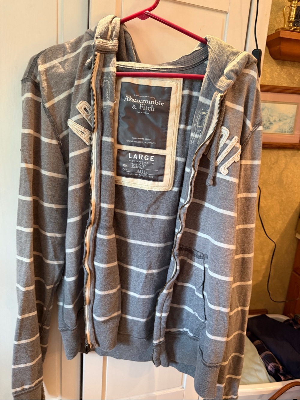 Abercrombie & Fitch Gray and White Striped Zip-Up Hoodie Kids size L